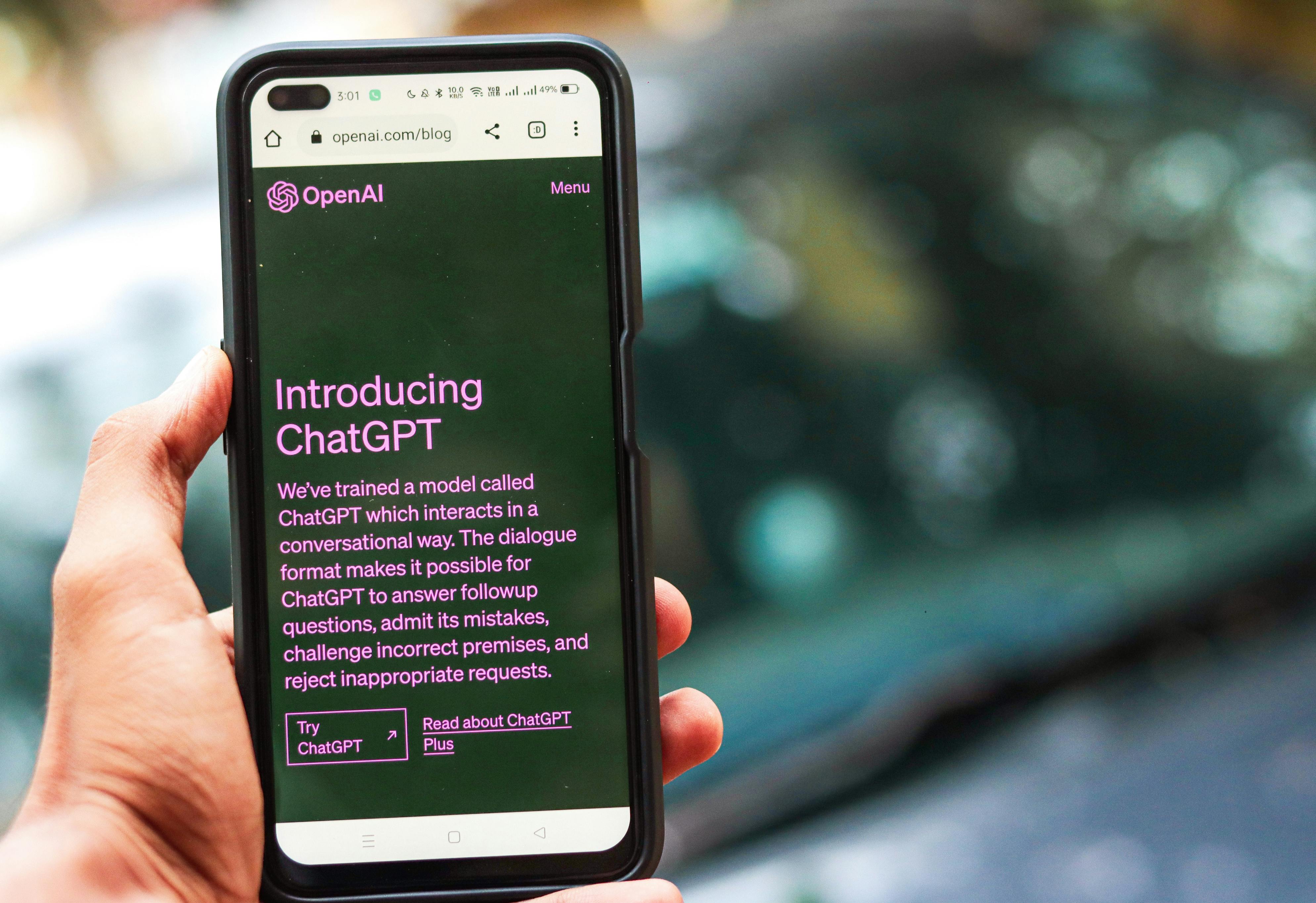 Person using an AI chatbot on a smartphone to research a question